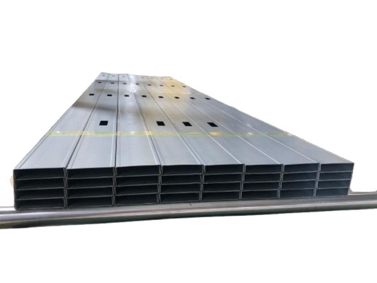 উচ্চ এবং নির্ভুল হালকা কিল রোল গঠন মেশিন drywall নির্মাণের জন্য
