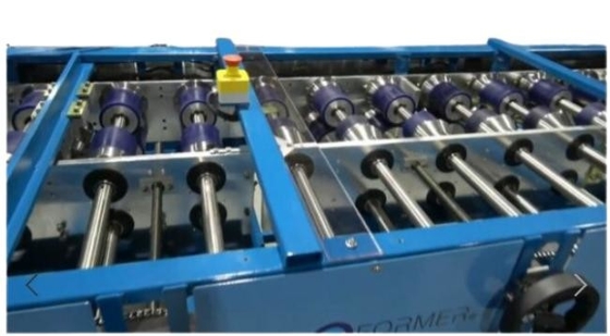 0.3mm 380v সোফিট ছাদ প্যানেল রোল ফর্মিং মেশিন